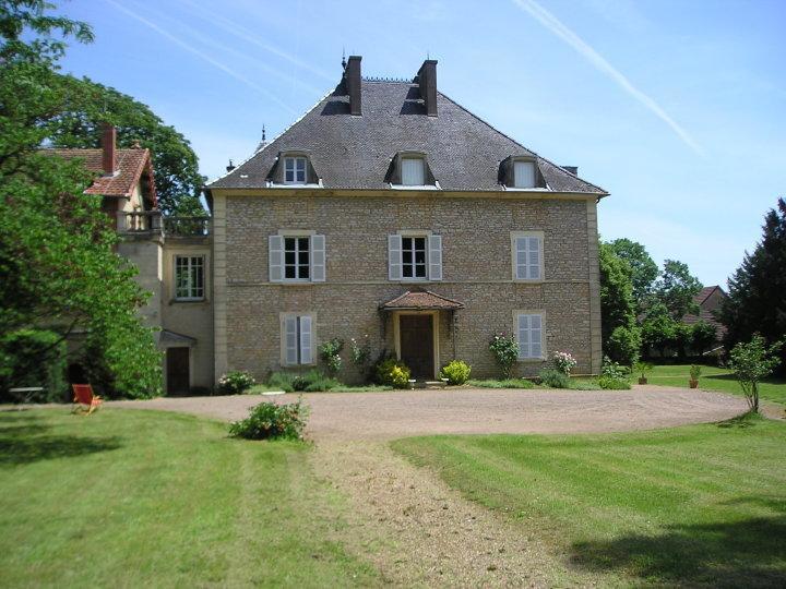 Bed and Breakfast Le Chateau Champagny-sous-Uxelles Zewnętrze zdjęcie